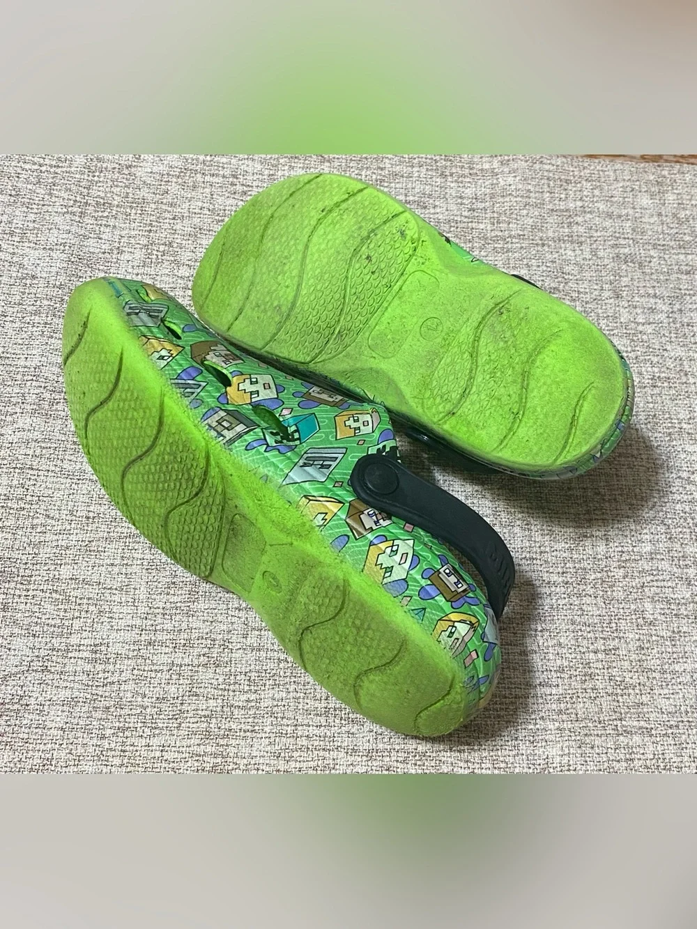 Minecraft clog shoes